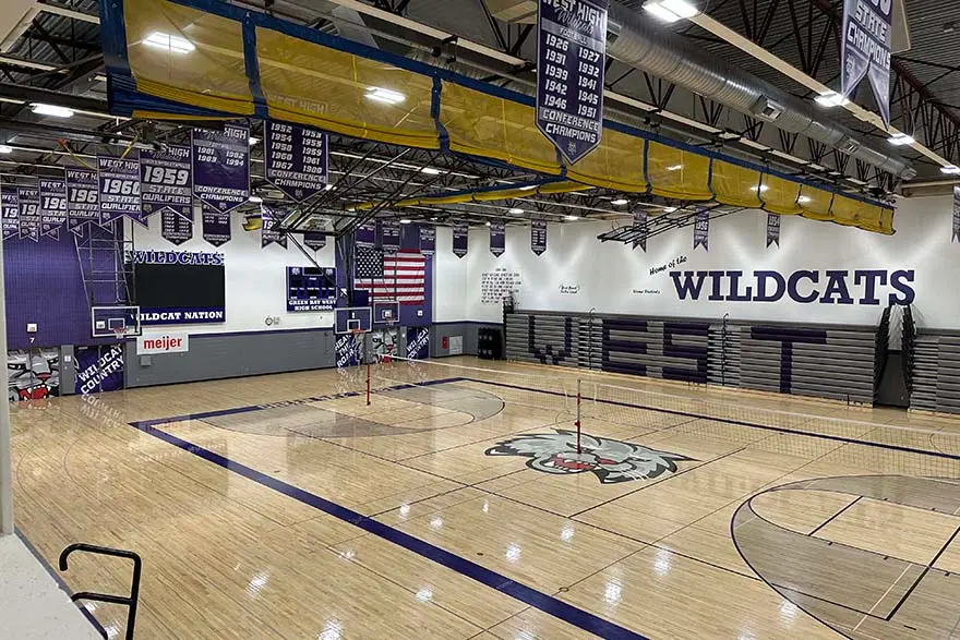 https://ednext.studytours.it/media/1004288/West-Gym.webp
