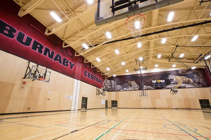 https://ednext.studytours.it/media/1009249/palestra-basket-burnaby-canada.webp