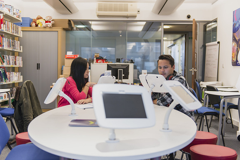 https://ednext.studytours.it/media/203568/15426077851_94452fb9d6_c.jpg