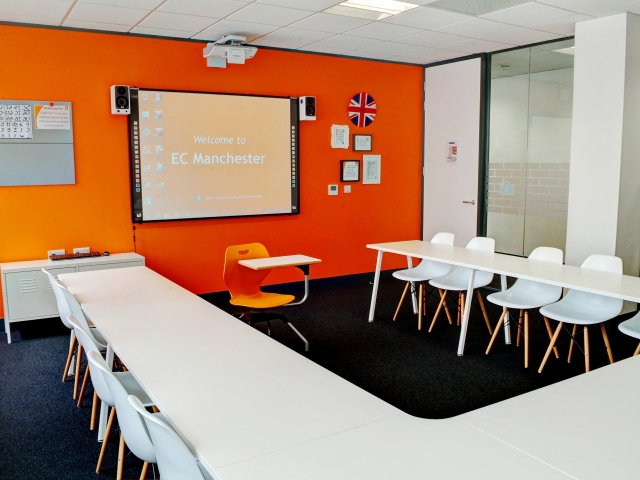 https://ednext.studytours.it/media/203992/0011.jpg