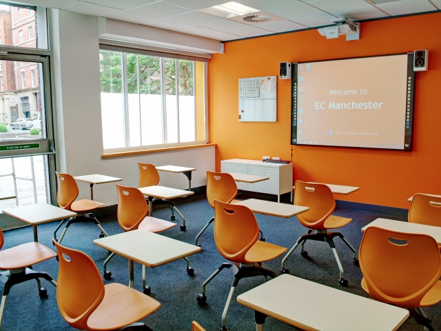 https://ednext.studytours.it/media/203994/0016.jpg