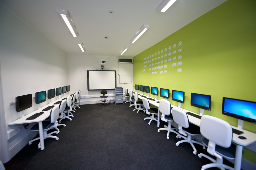 https://ednext.studytours.it/media/204269/tmpfile.jpg