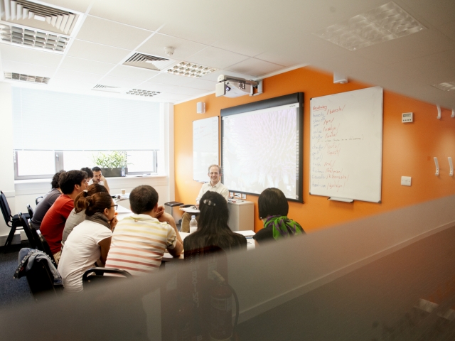 https://ednext.studytours.it/media/228800/2-(3).jpg