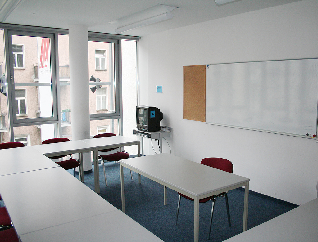 https://ednext.studytours.it/media/228845/8112213341_25859f834f_b.jpg