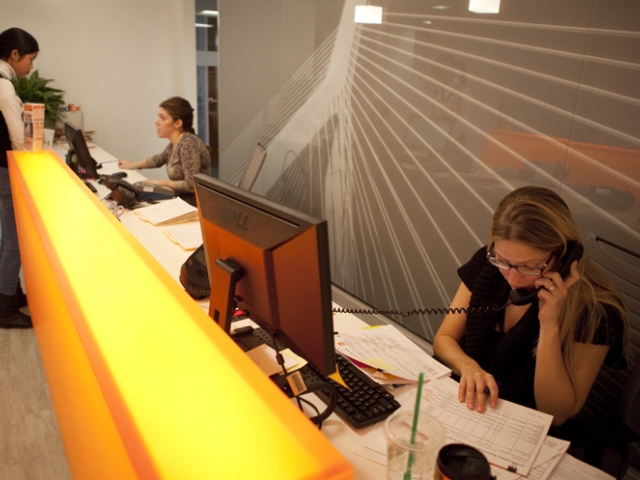 https://ednext.studytours.it/media/228892/front_desk_2.jpg