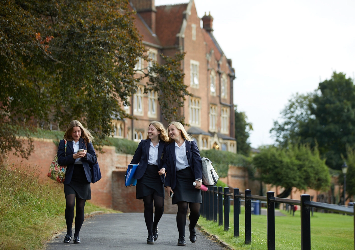 https://ednext.studytours.it/media/261440/epsom-college-(3).webp