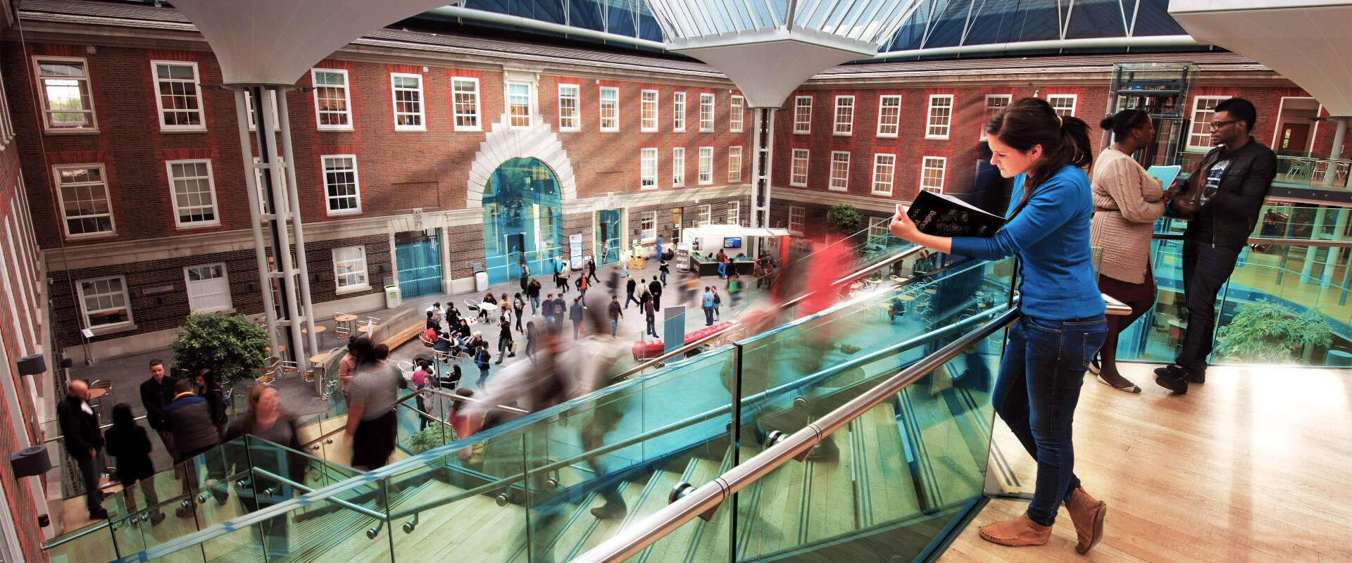 https://ednext.studytours.it/media/261446/Middlesex-University-(1).webp