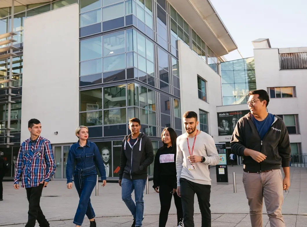 https://ednext.studytours.it/media/261450/Middlesex-University-(4).webp