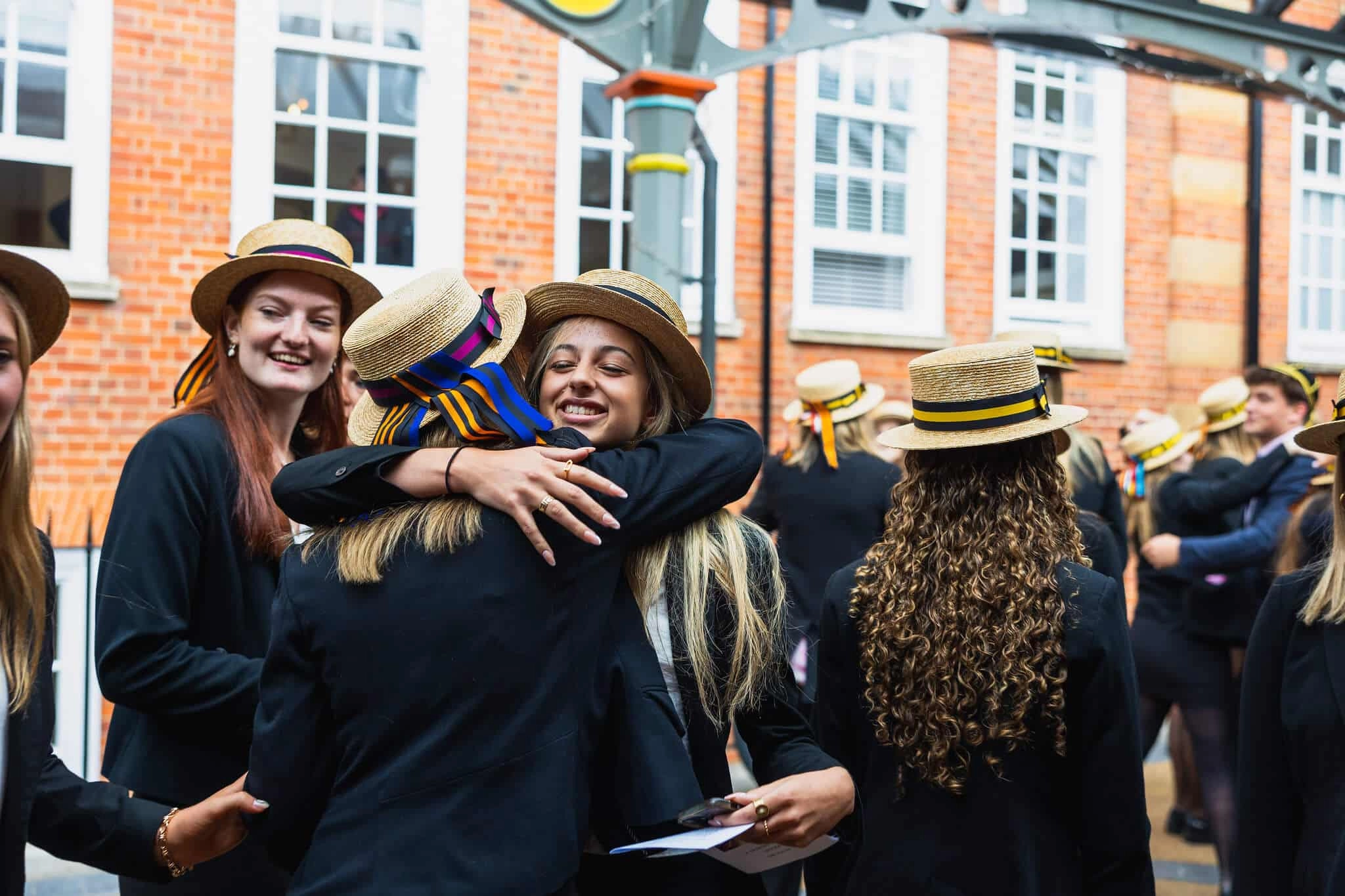 https://ednext.studytours.it/media/261478/Wellington-college-(1).webp