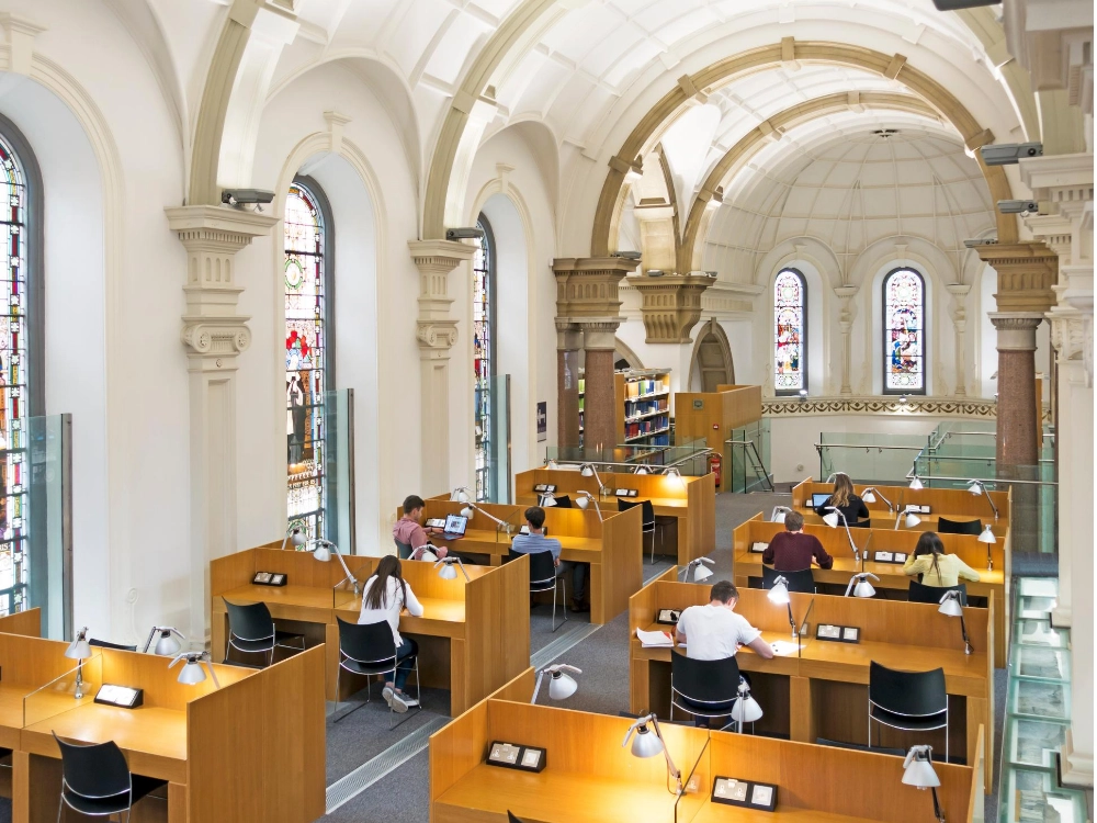 https://ednext.studytours.it/media/261503/University-of-Dublin-(7).webp