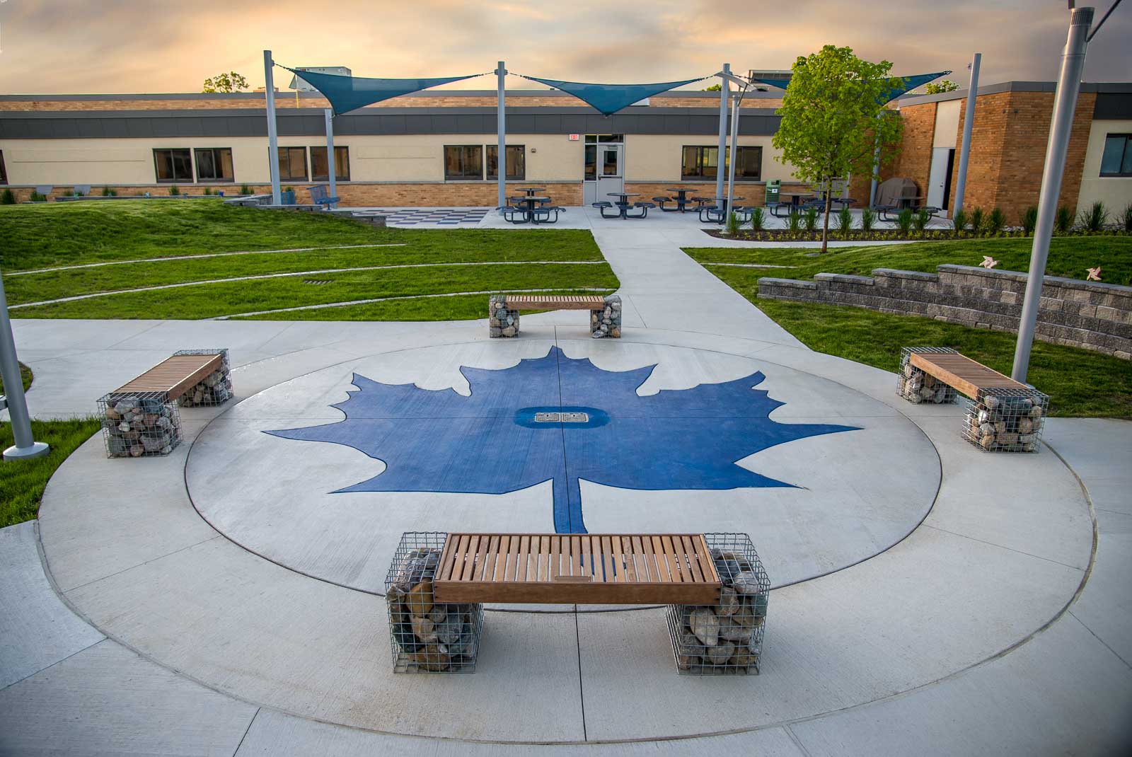 https://ednext.studytours.it/media/334989/wilson-design-associates-adrian-high-school-residence-4.jpg