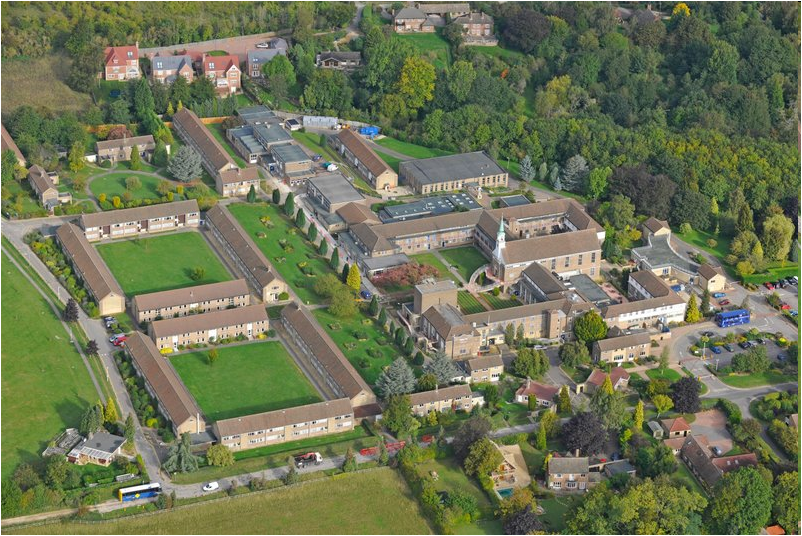 https://ednext.studytours.it/media/349111/oxford-genel.png