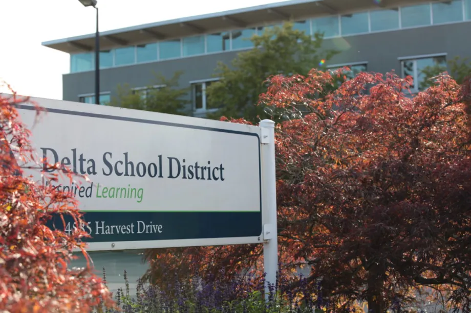 https://ednext.studytours.it/media/383381/Delta-School-District-3.webp