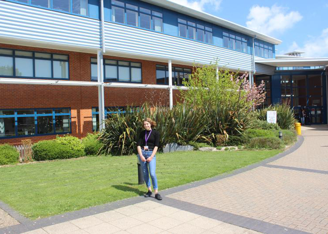 https://ednext.studytours.it/media/398746/BEXHILL-COLLEGE-6.jpg