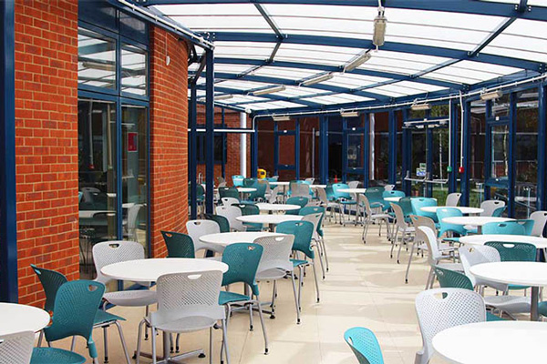 https://ednext.studytours.it/media/398747/refectory1-600.jpg