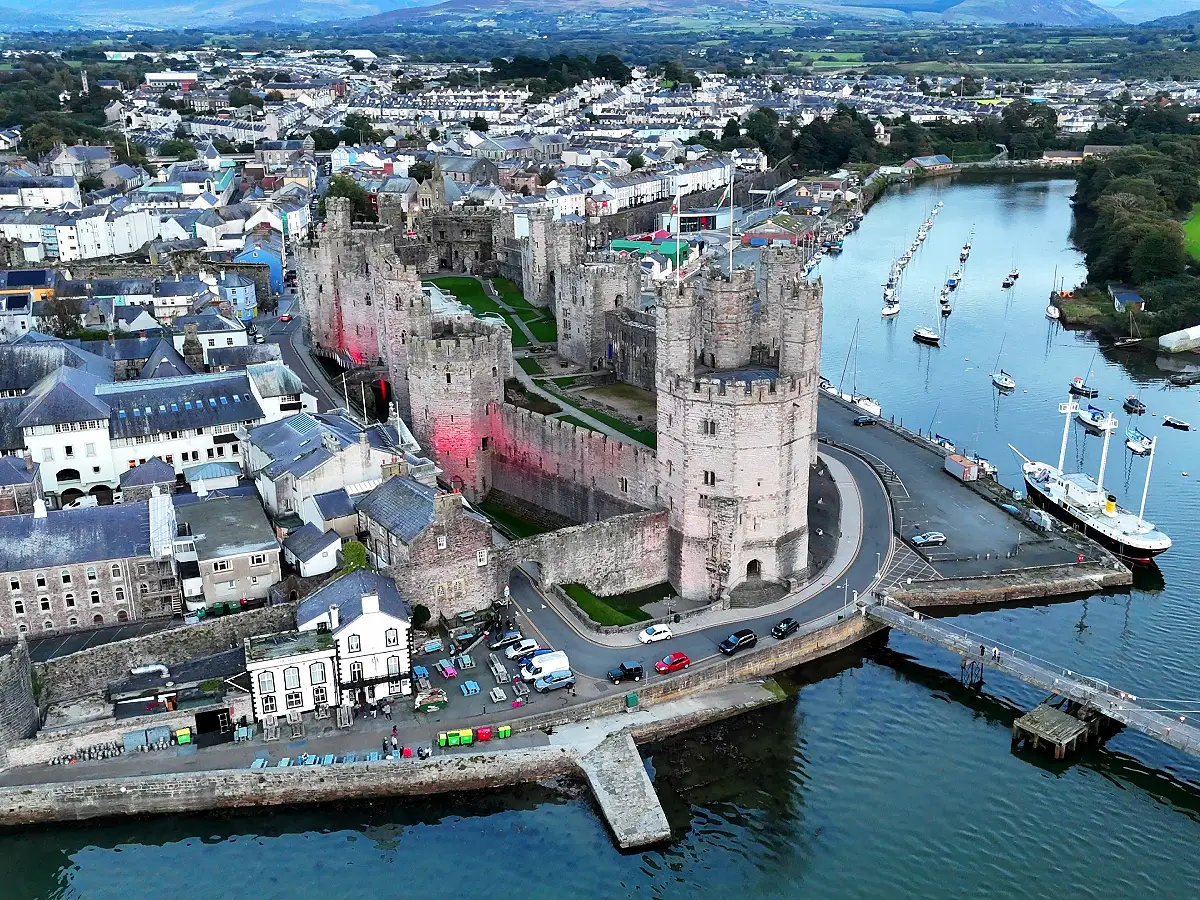 Caernarfon – North wales & Caernarforn Castle