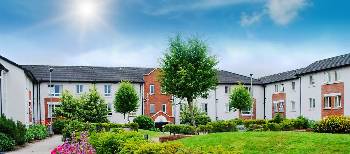 https://ednext.studytours.it/media/800276/struttura-soleggiata-irlanda-vacanze-studio-allestero.webp