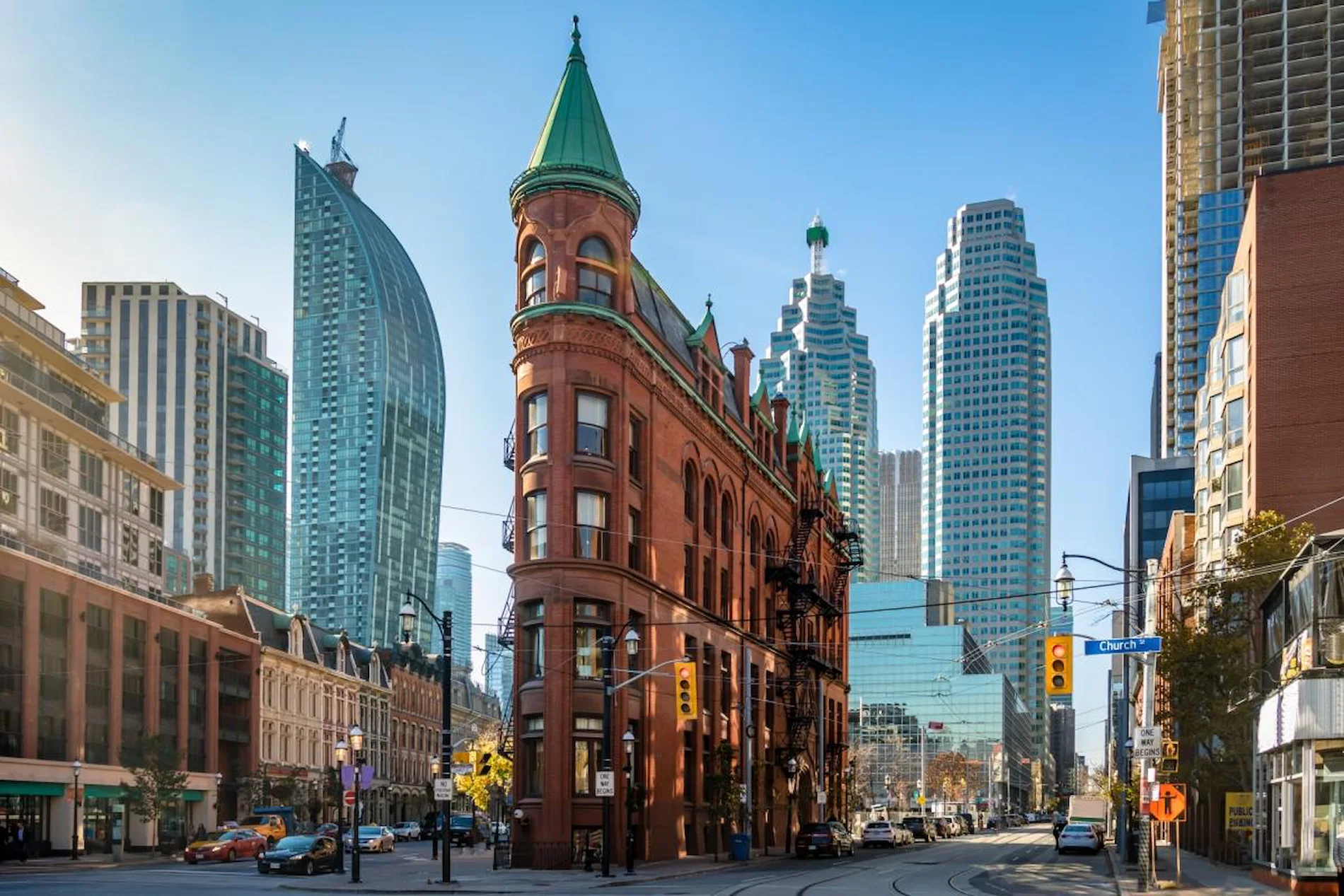 Toronto – Union Station, Path Underground, Old Town, First Post Office, Distillery District