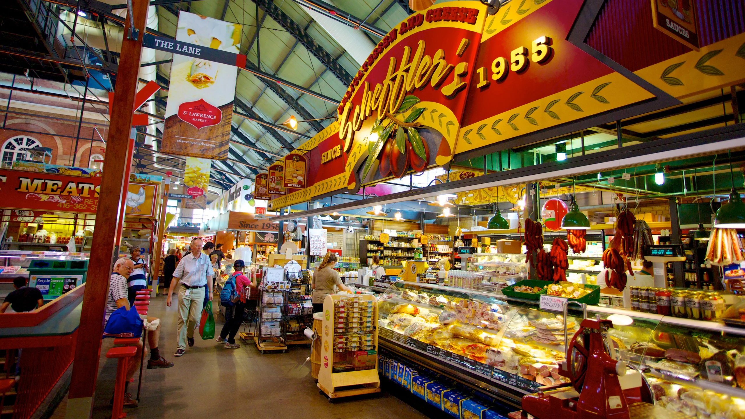 Toronto – Entertainment DIstrisct & St. Lawrence Market