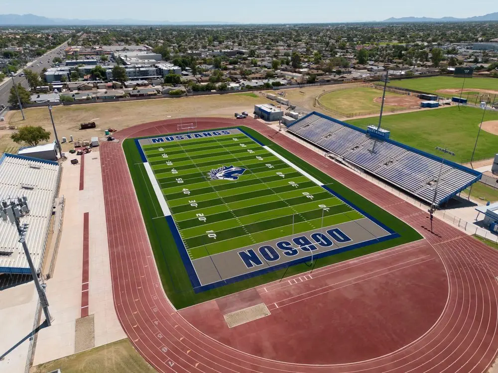 https://ednext.studytours.it/media/993365/campo-football-mesa-stati-uniti.webp
