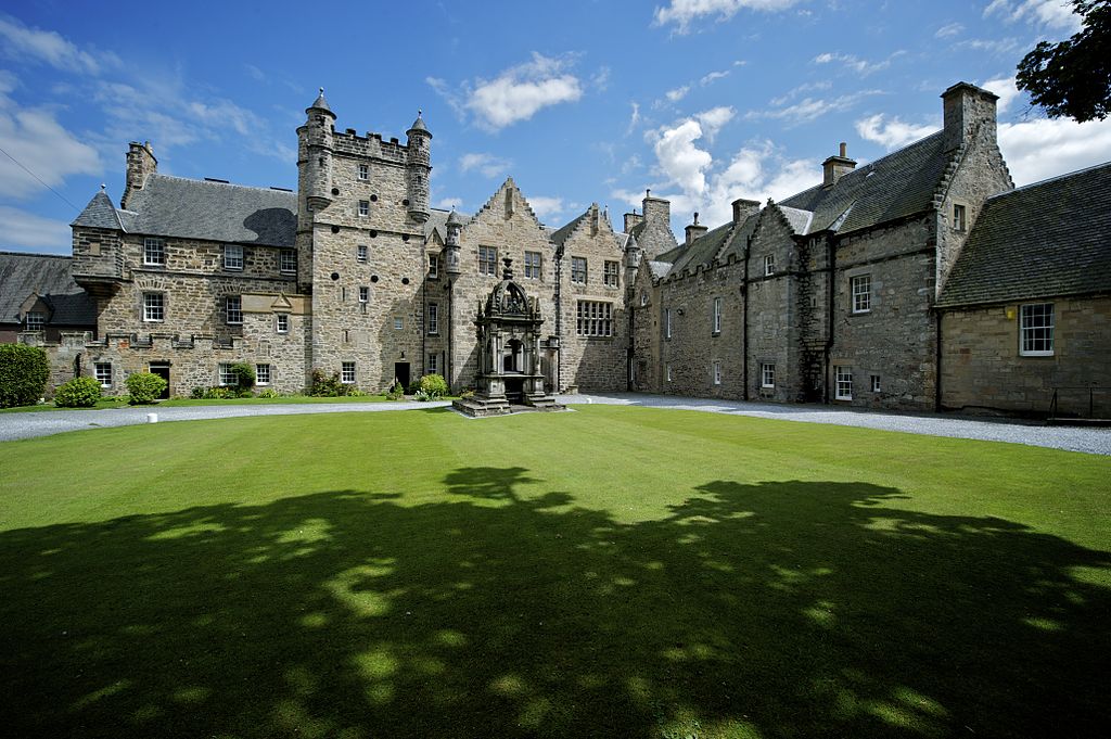 https://ednext.studytours.it/storage/10060/002-college-1.jpg
