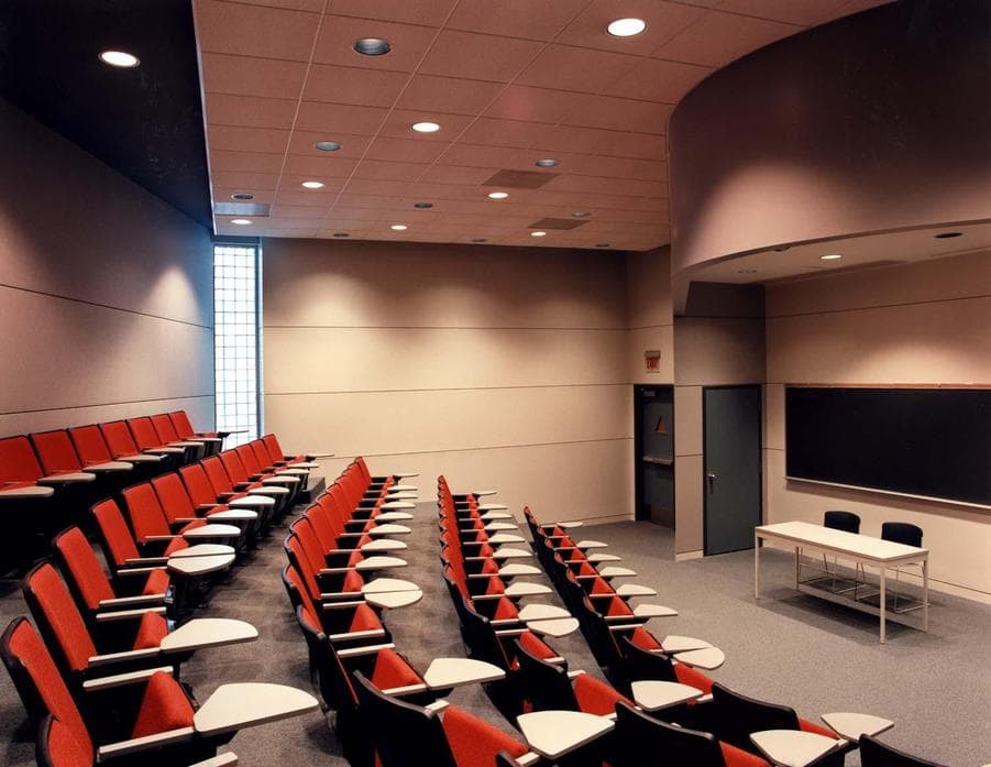 https://ednext.studytours.it/storage/1452/college_canterburryvacanzestudio-(6).jpg