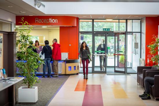 https://ednext.studytours.it/storage/1551/college_standrewsvacanzestudio_70.jpg