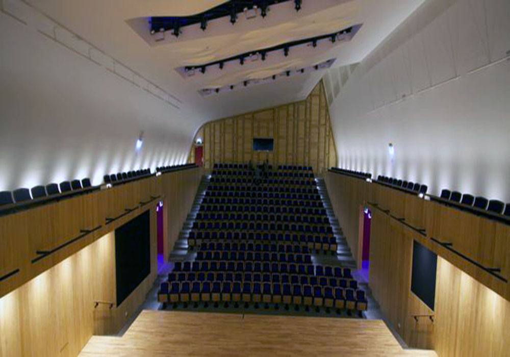 https://ednext.studytours.it/storage/1620/1510324850597-9492283031.jpg