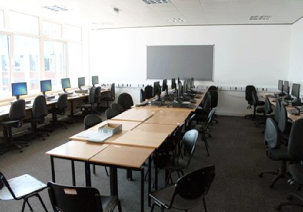 https://ednext.studytours.it/storage/1640/1510325233946-258015804.jpg