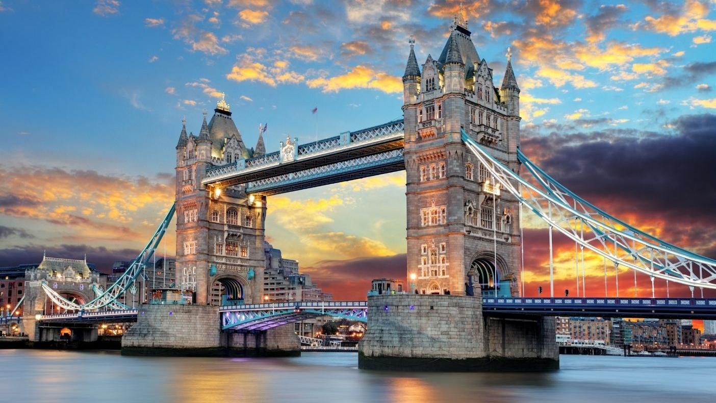 London – Tower Bridge & Tower of London