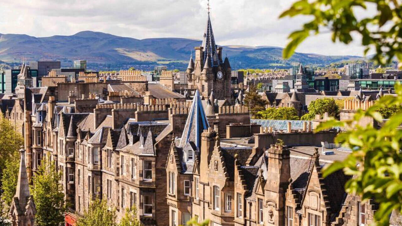 https://ednext.studytours.it/storage/2488/Heriot-Watt-University.jpg