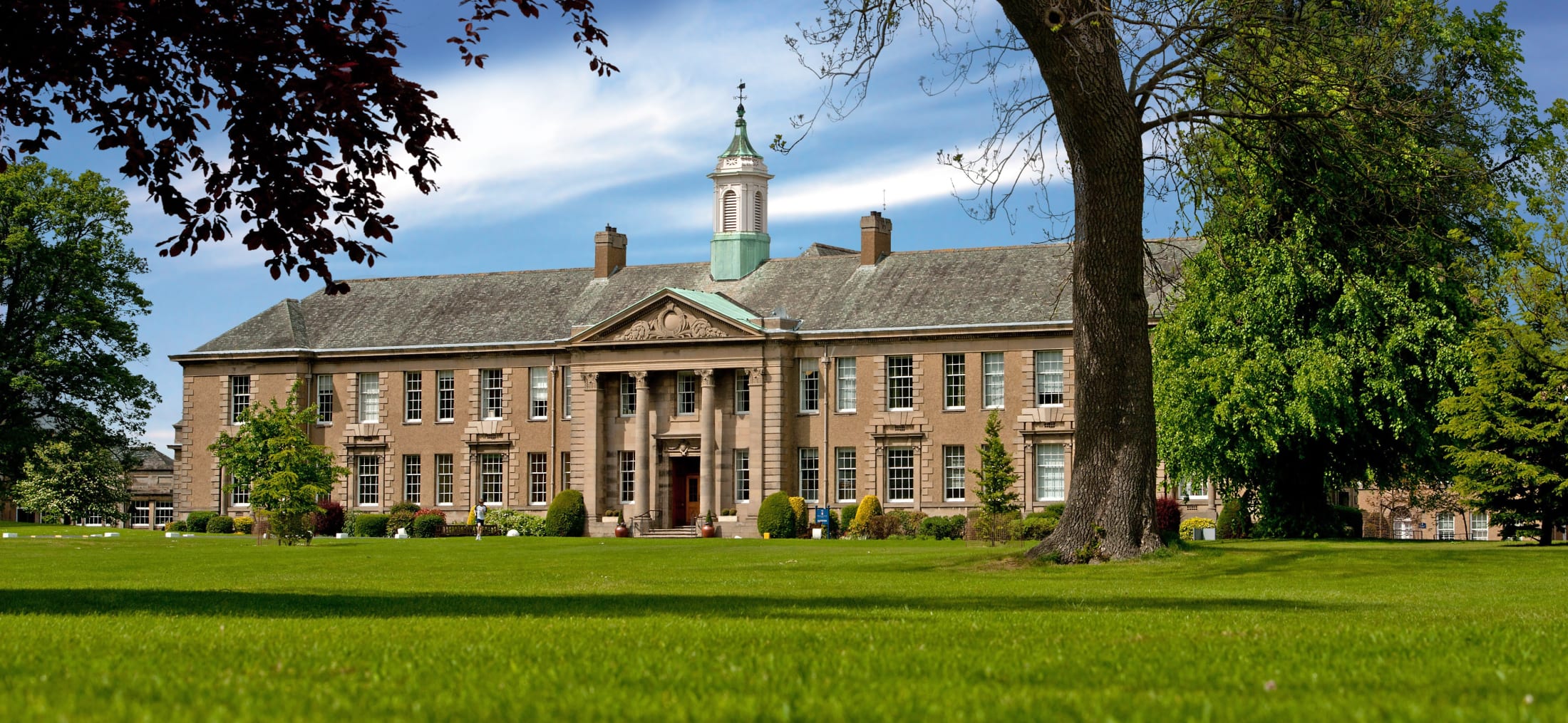 https://ednext.studytours.it/storage/2817/Merchiston-Castle-School-Welcome.jpg